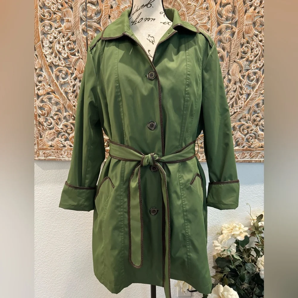 Dennis by Dennis Basso Green & Brown Belted Water Resistant Trench Coat- size L